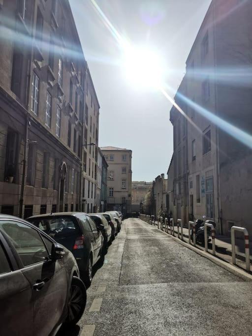 15 Minutes Du Vieux Port, Confort Et Espace Au Calme Du Palais Longchamp Apartment